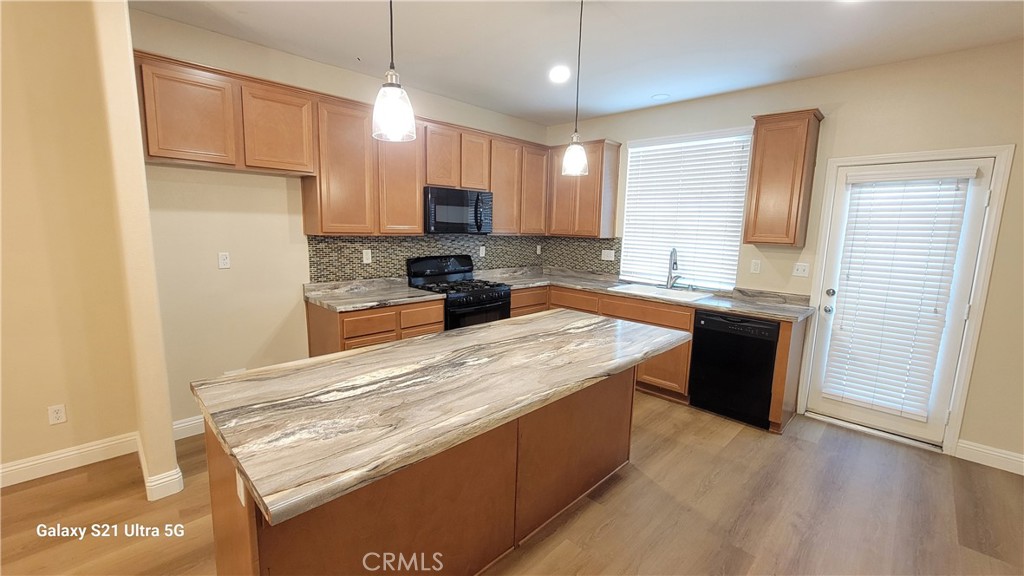 9204 Cattail Lane