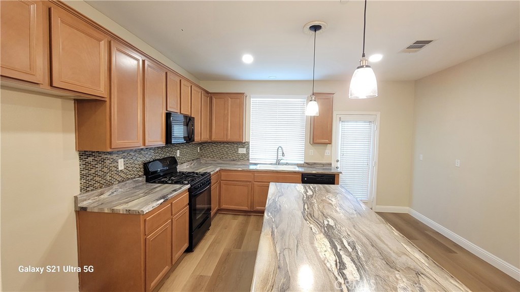 9204 Cattail Lane