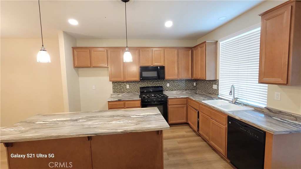 9204 Cattail Lane
