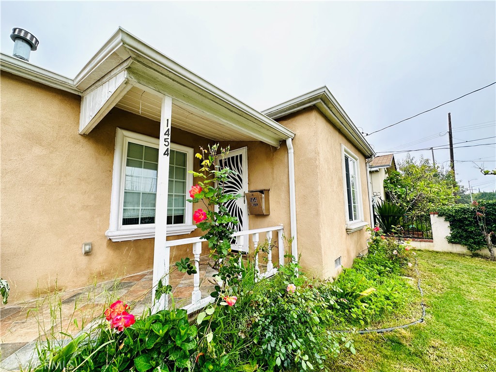 1454 W 218th Street