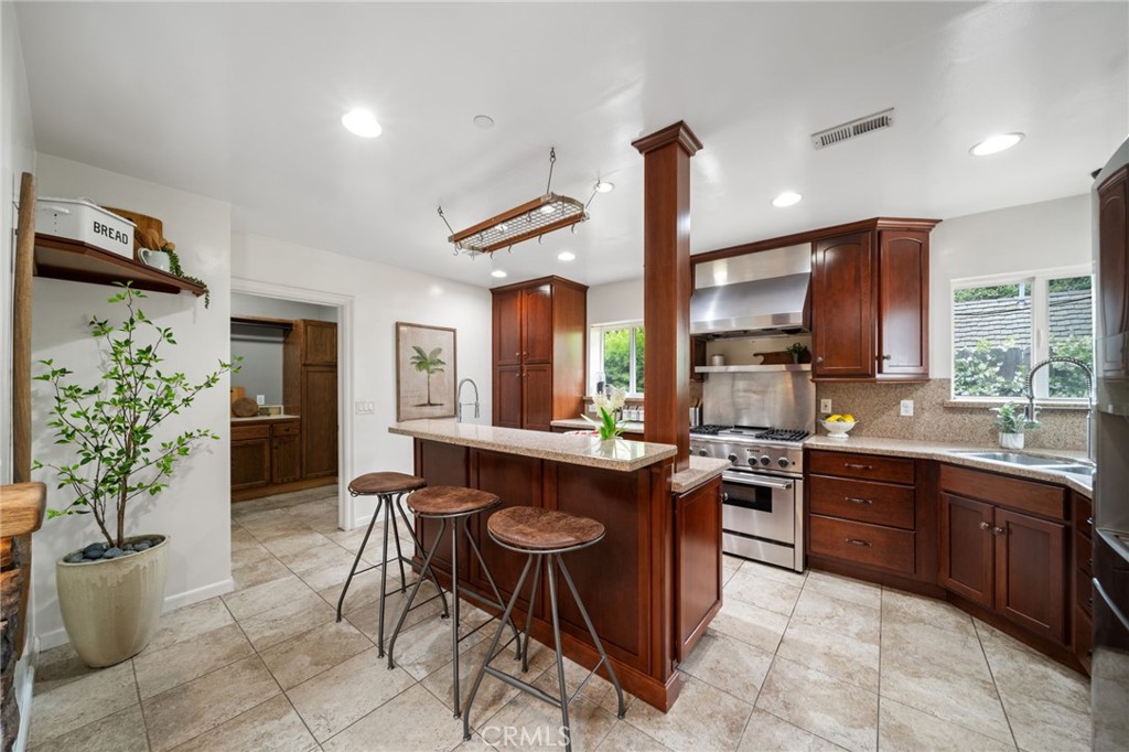 1743 Claridge Street