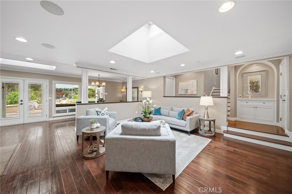 1743 Claridge Street