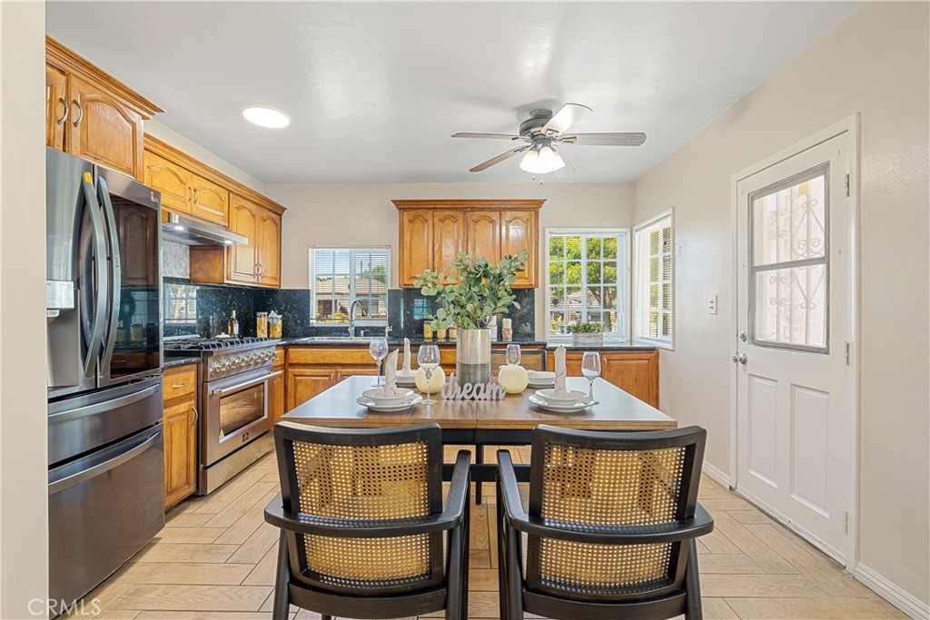 10516 Fieldcrest Street