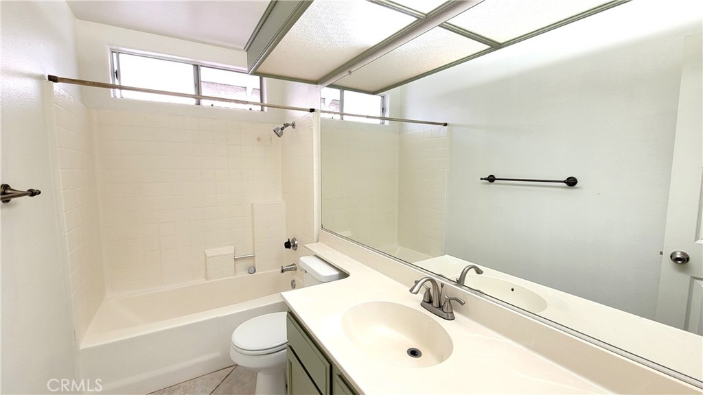 11806 Mount Royal Court