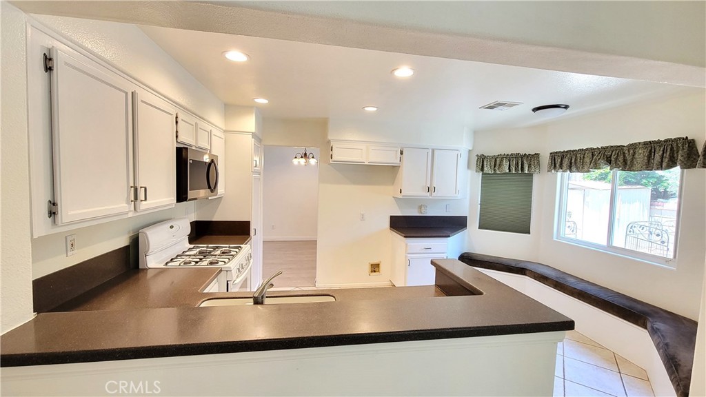 11806 Mount Royal Court