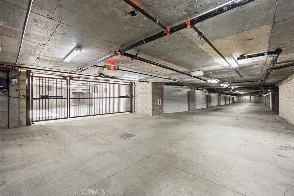 168 S Sierra Madre Boulevard 204