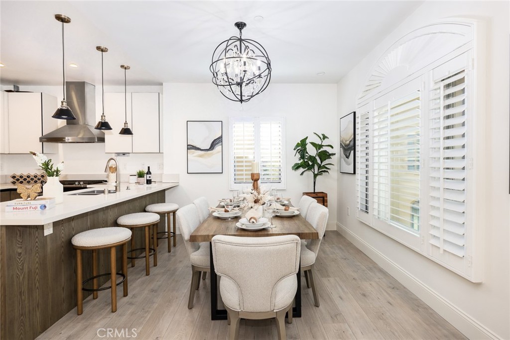168 S Sierra Madre Boulevard 204
