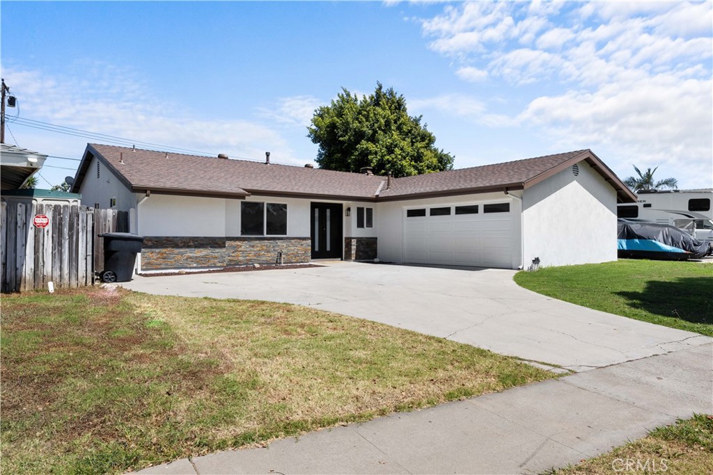 5062 Casa Loma Avenue