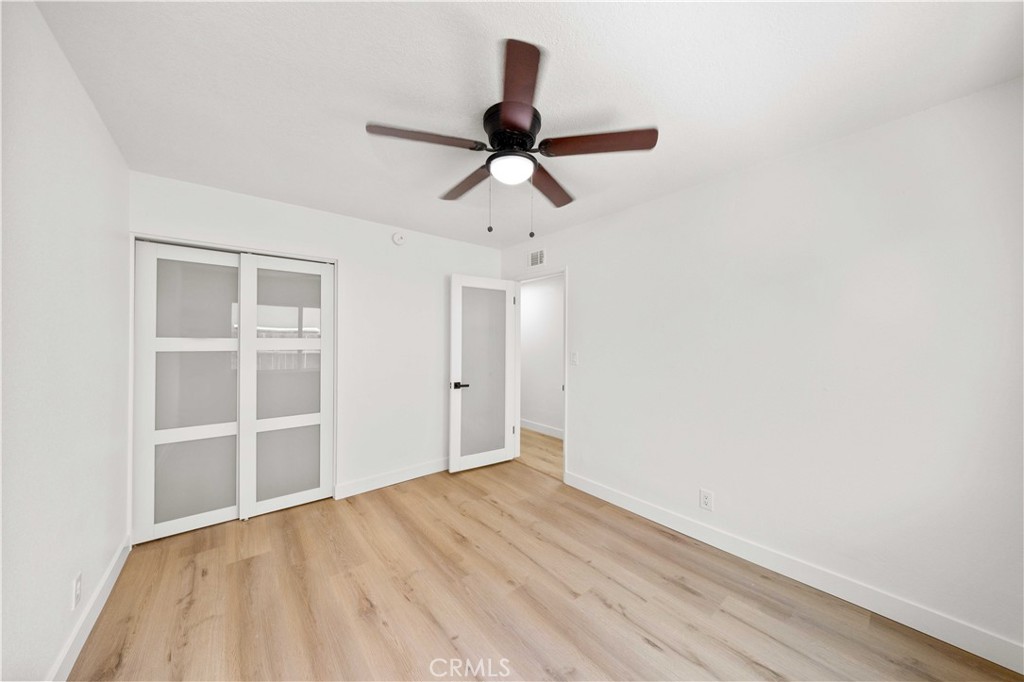 5062 Casa Loma Avenue