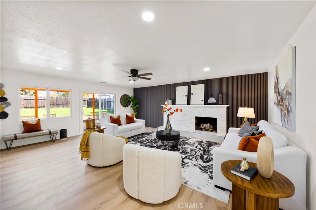 5062 Casa Loma Avenue