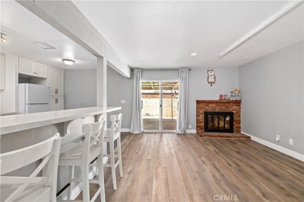 1433 Custoza Avenue