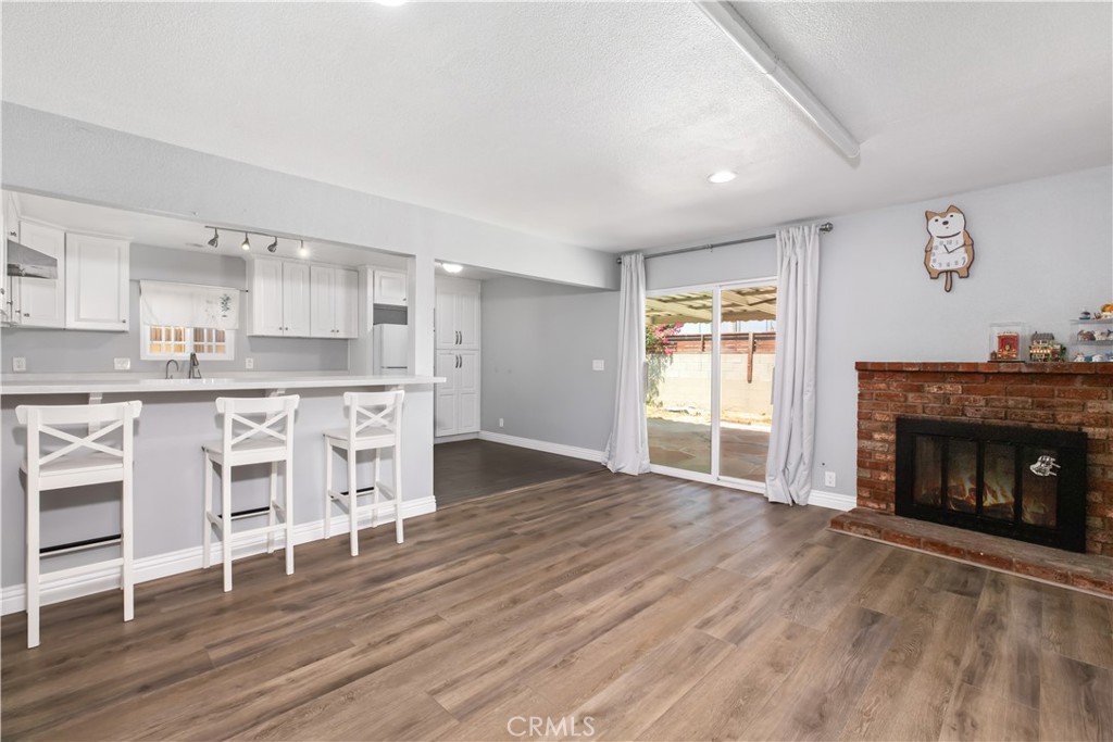 1433 Custoza Avenue