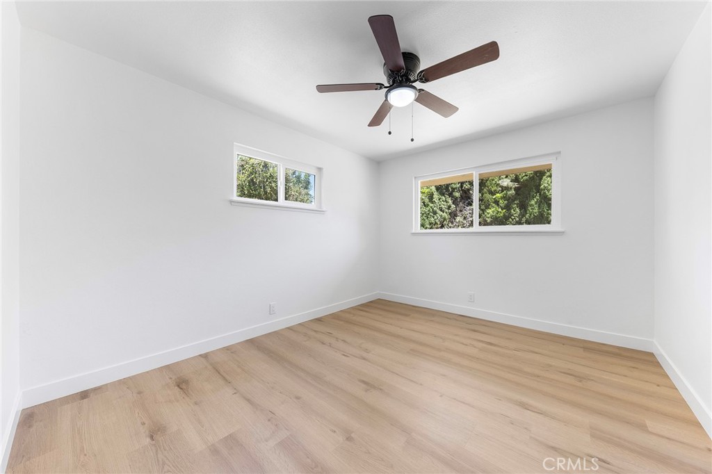 2621 N Ashwood Street