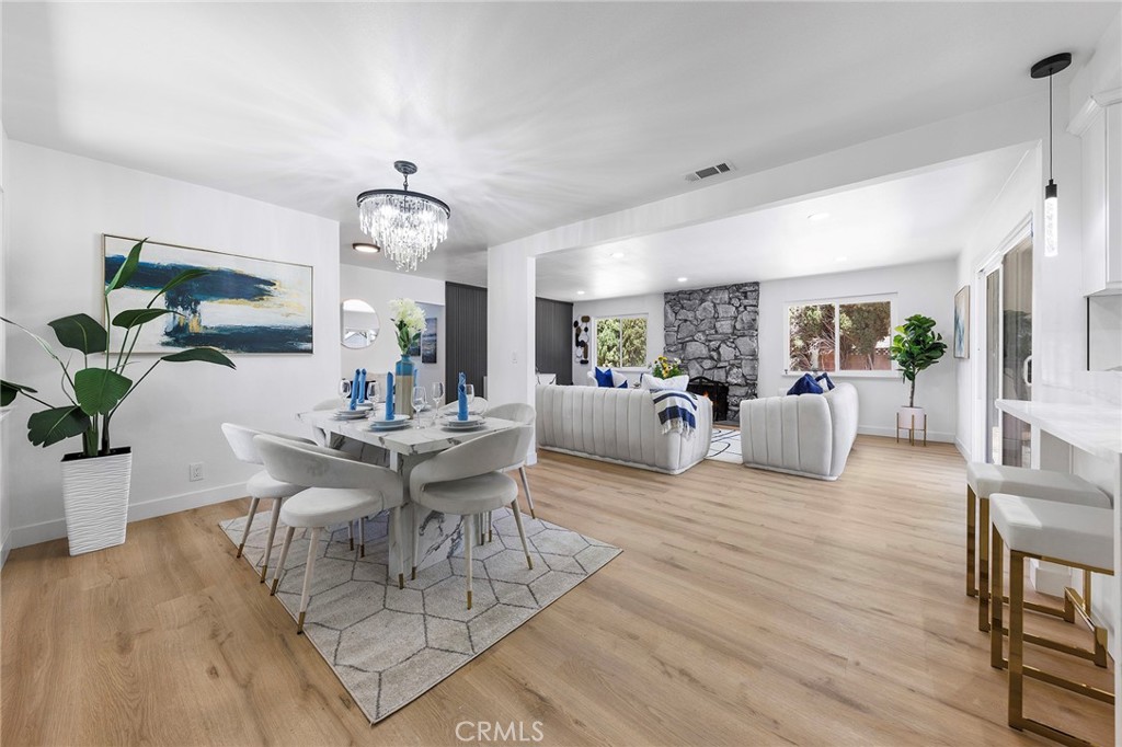 2621 N Ashwood Street