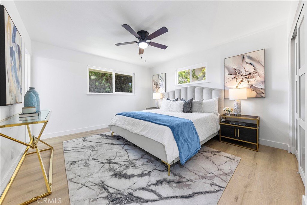 2621 N Ashwood Street