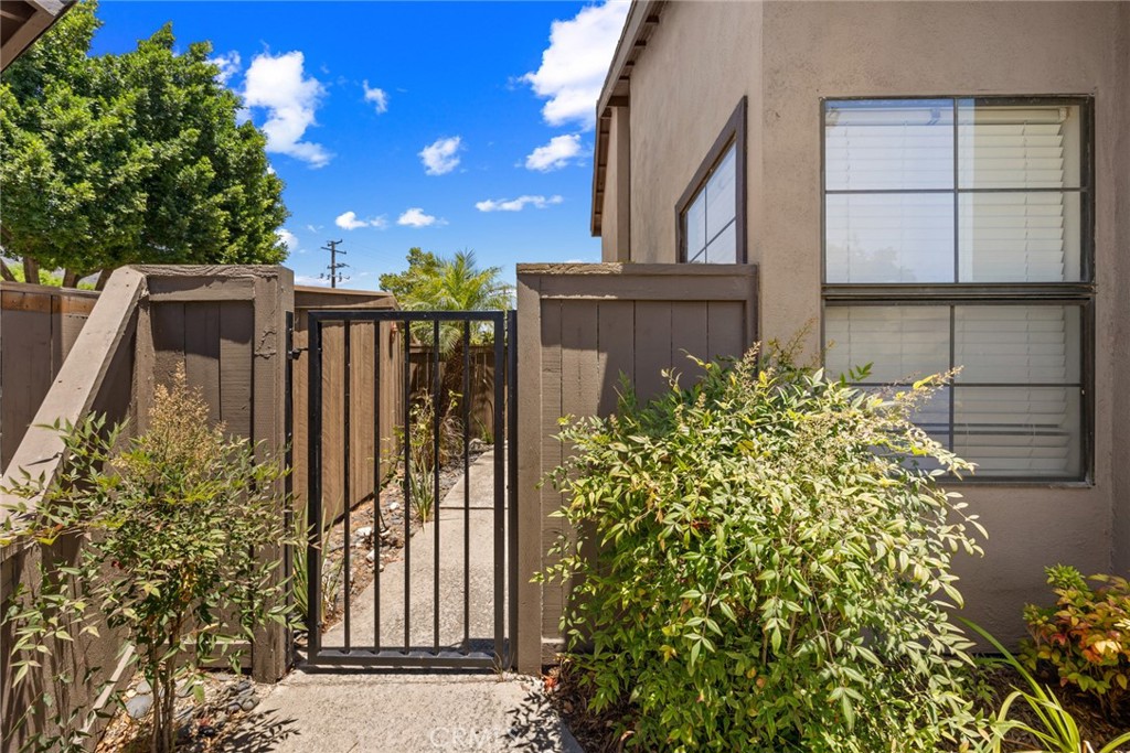 1222 Stonewood Drive