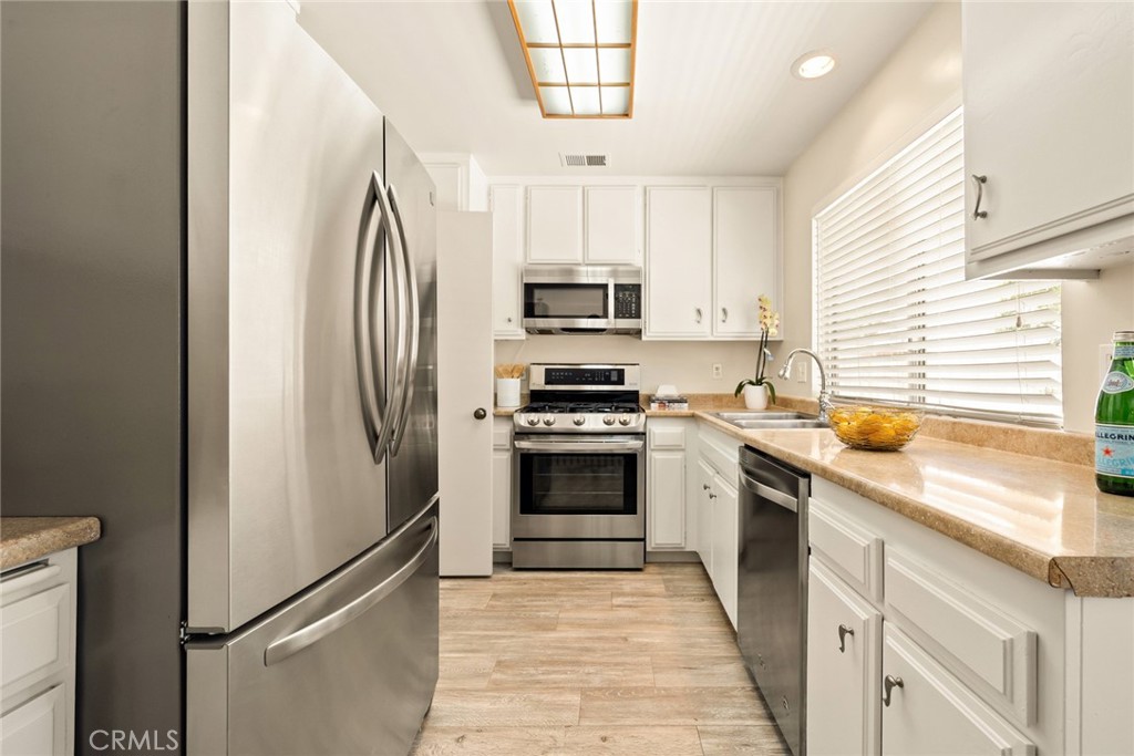 1222 Stonewood Drive