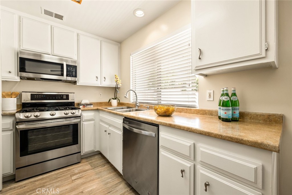 1222 Stonewood Drive