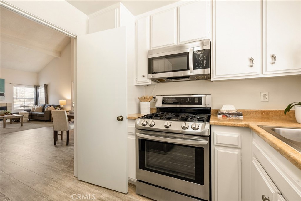 1222 Stonewood Drive