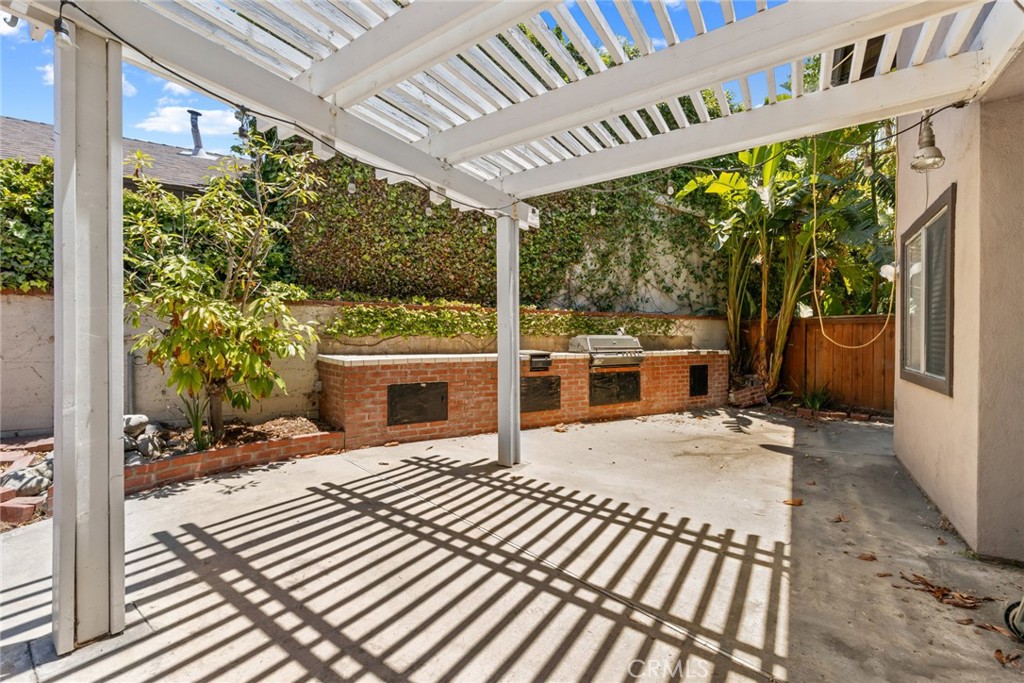 1222 Stonewood Drive