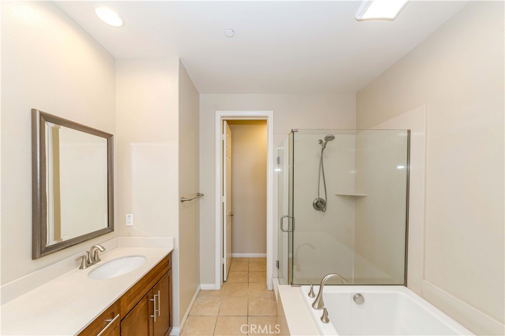 656 W Huntington Drive A-2