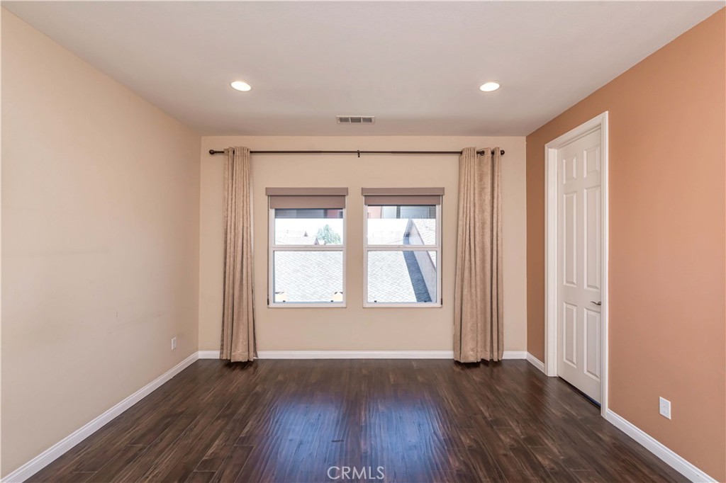 656 W Huntington Drive A-2