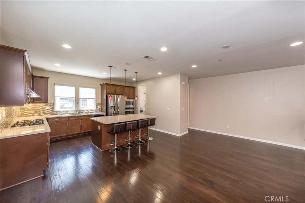 656 W Huntington Drive A-2