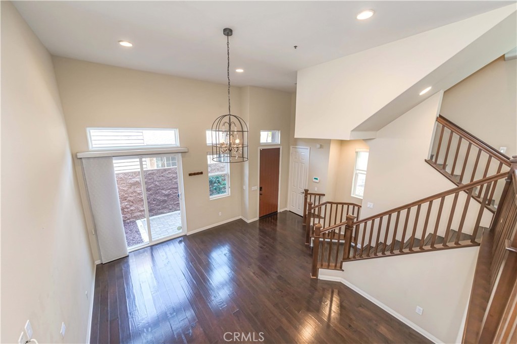 656 W Huntington Drive A-2