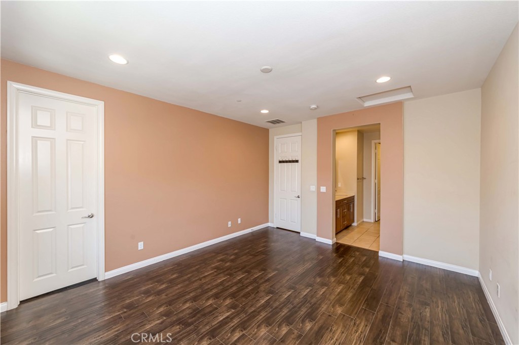 656 W Huntington Drive A-2