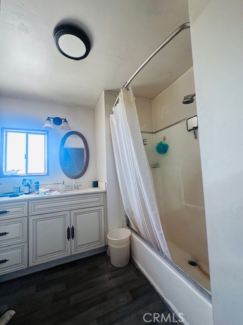 59121 Trails End Lane