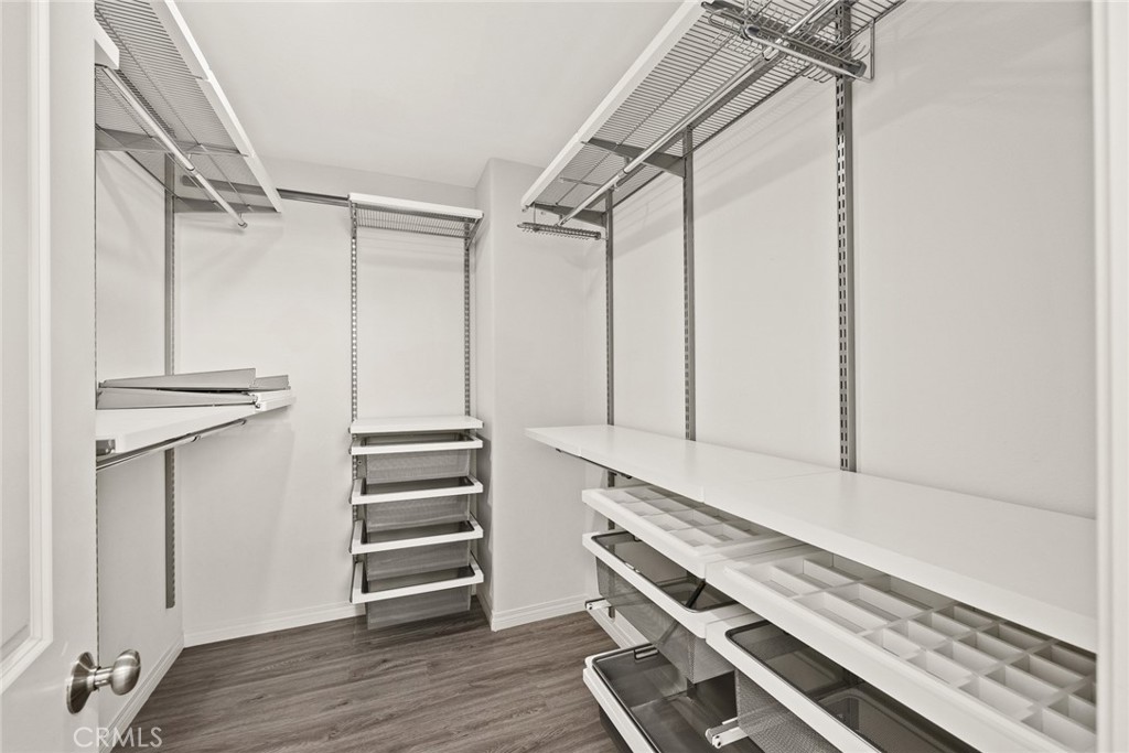 700 S Gladys Avenue C