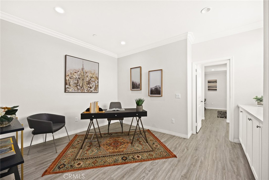 700 S Gladys Avenue C