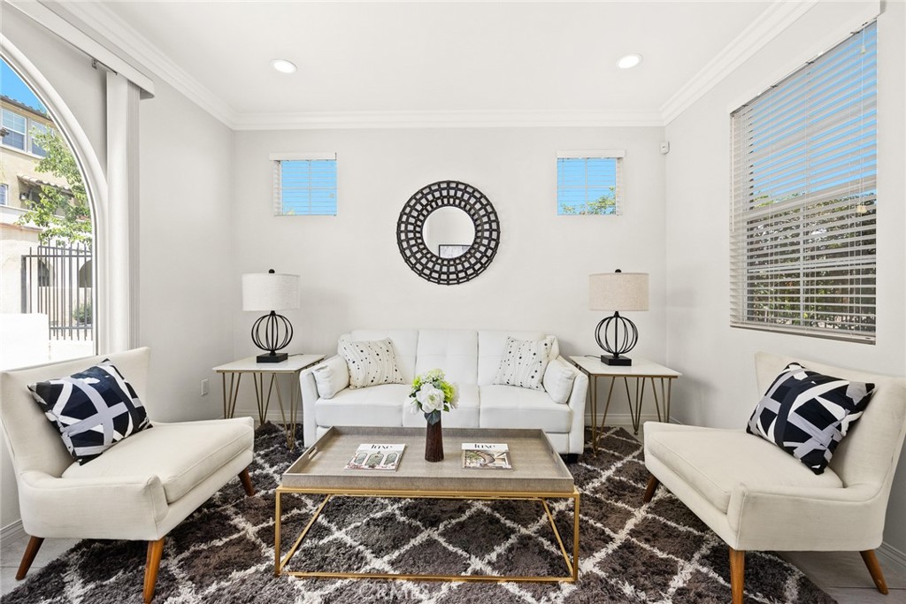 700 S Gladys Avenue C