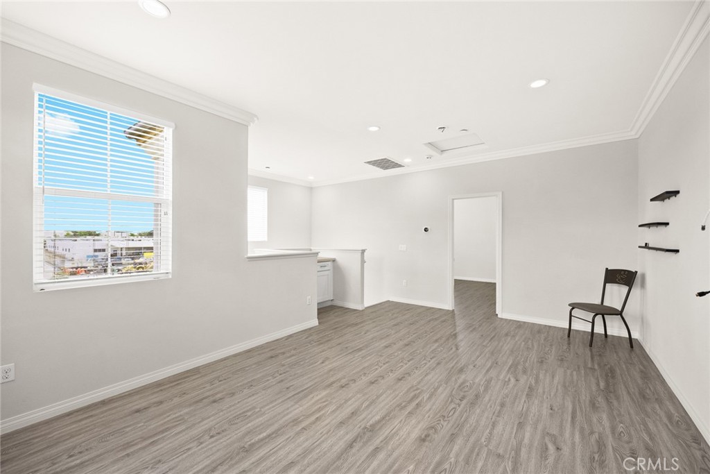 700 S Gladys Avenue C