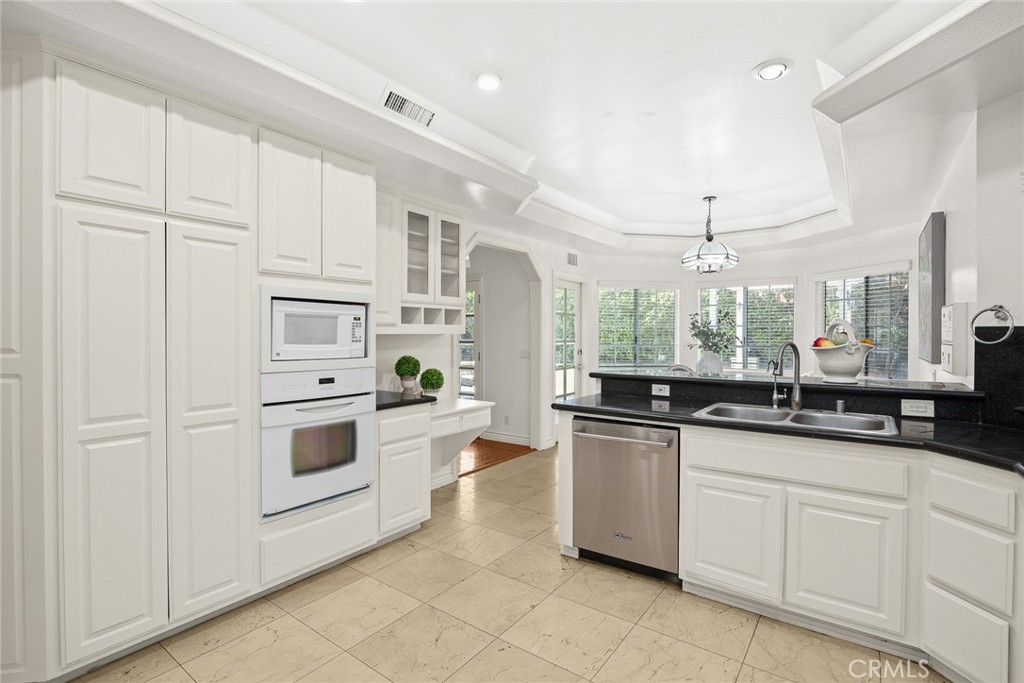 35 W Camino Real Avenue