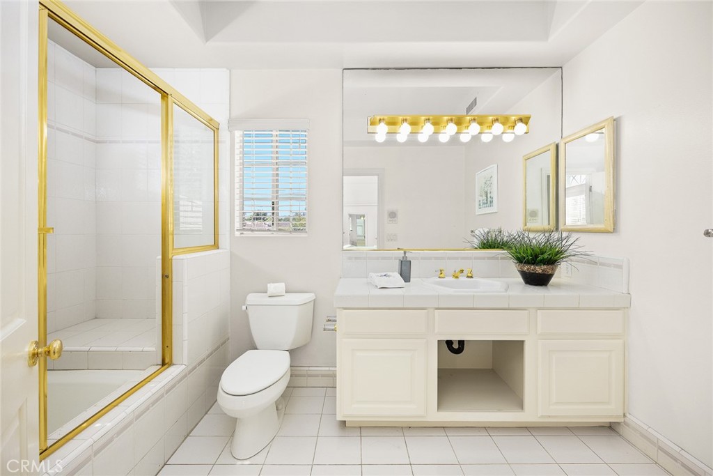 35 W Camino Real Avenue