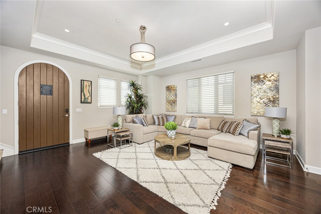 1068 Sunset Boulevard A