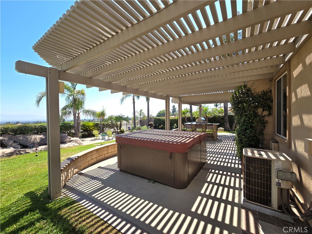 10163 Thorpe Court