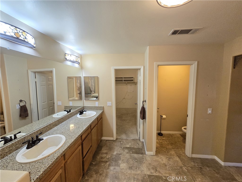 10163 Thorpe Court
