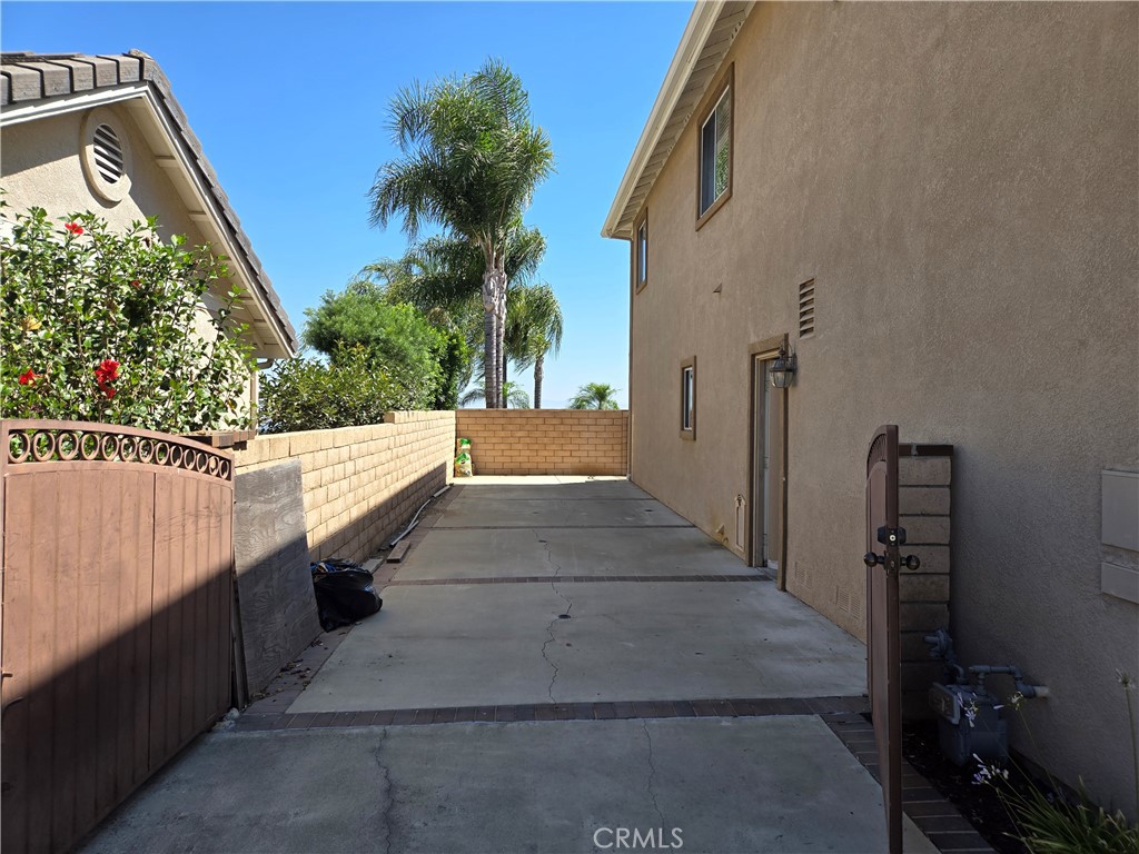 10163 Thorpe Court