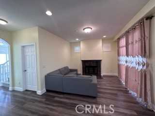 450 W Duarte Road A