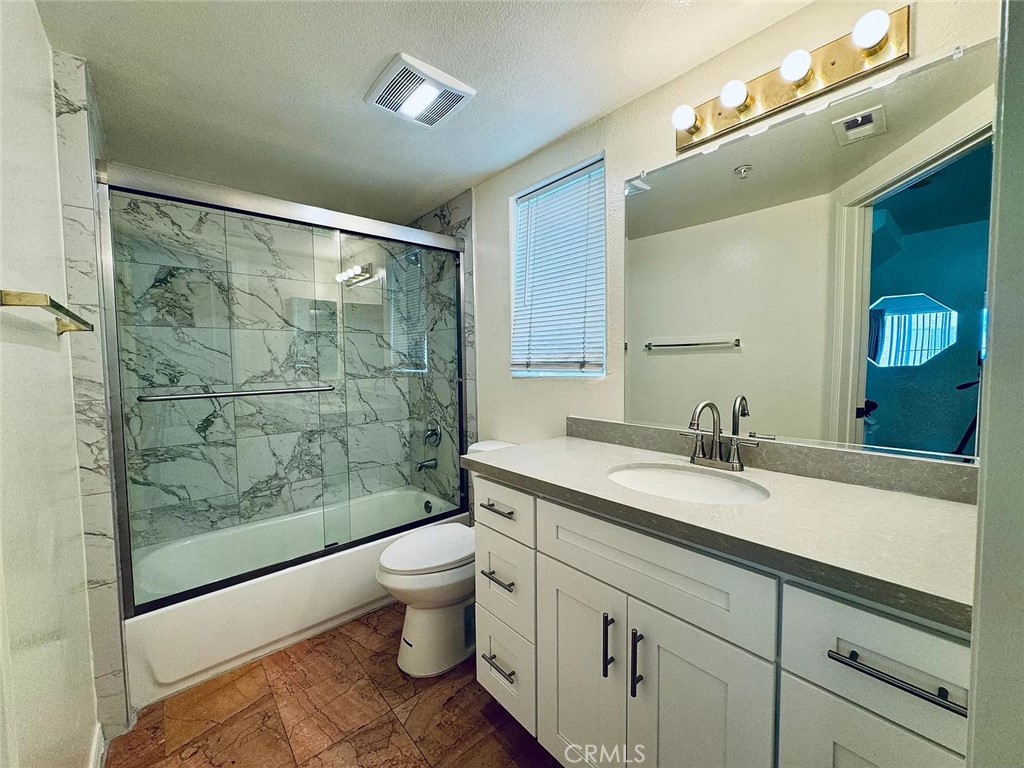 2431 S Baldwin Avenue C