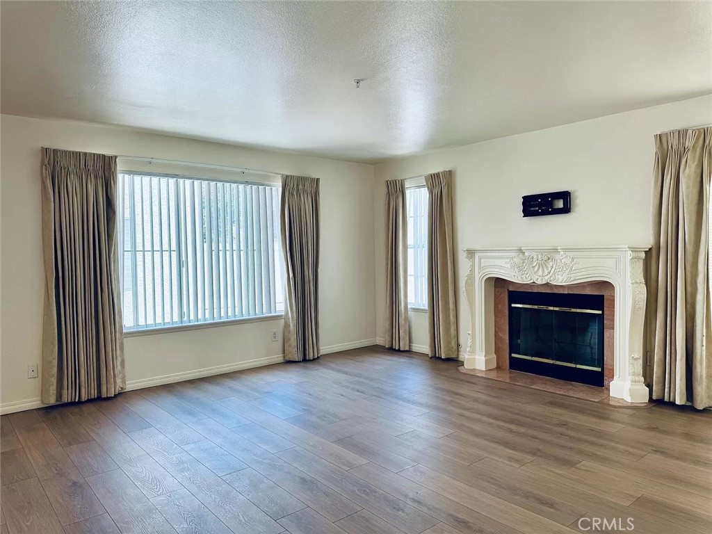 2431 S Baldwin Avenue C