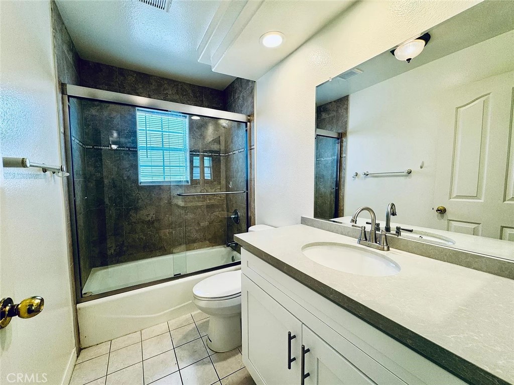 2431 S Baldwin Avenue C