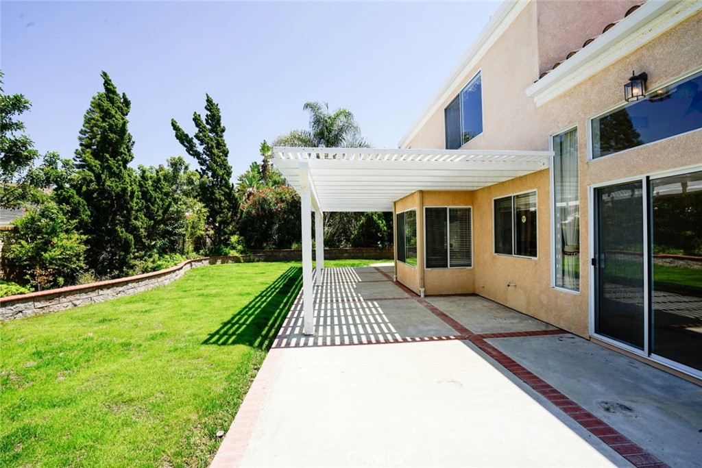 2386 Ridgeview Avenue