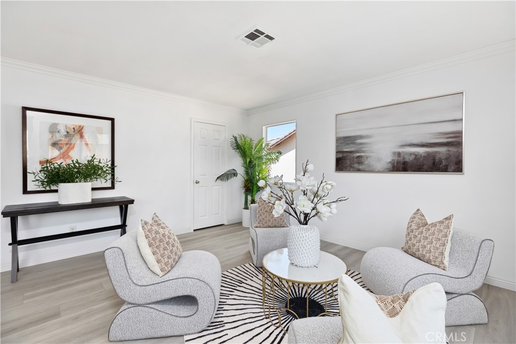 6728 Paso Fino Street