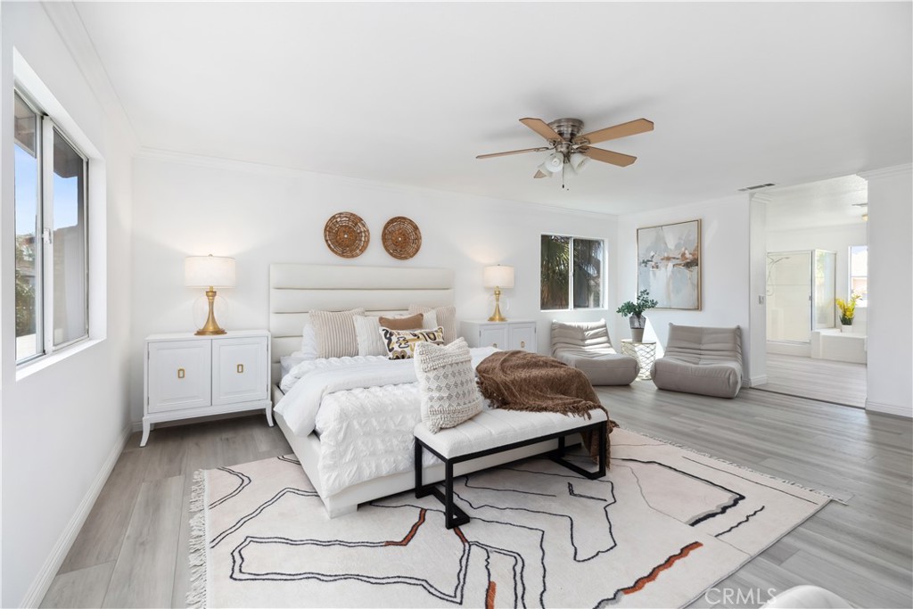 6728 Paso Fino Street