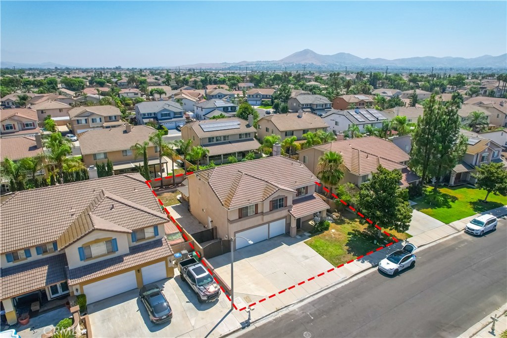 6728 Paso Fino Street