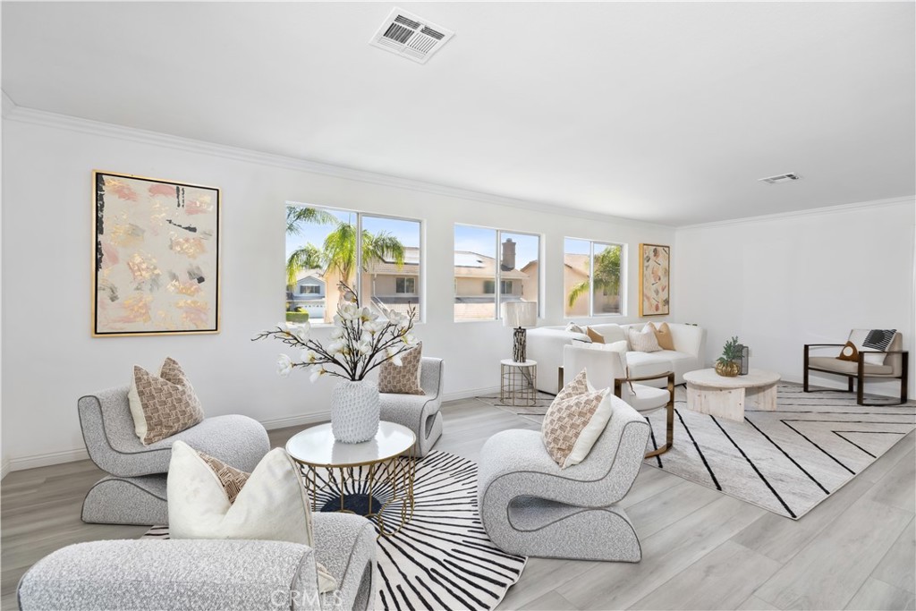 6728 Paso Fino Street