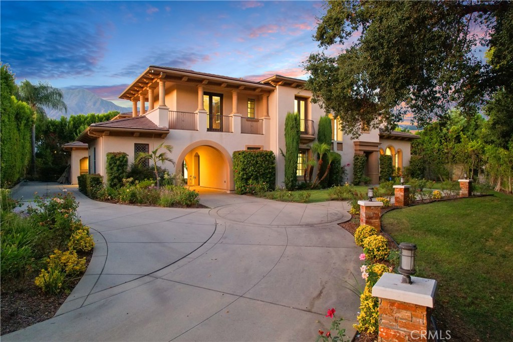 761 Carriage House Drive